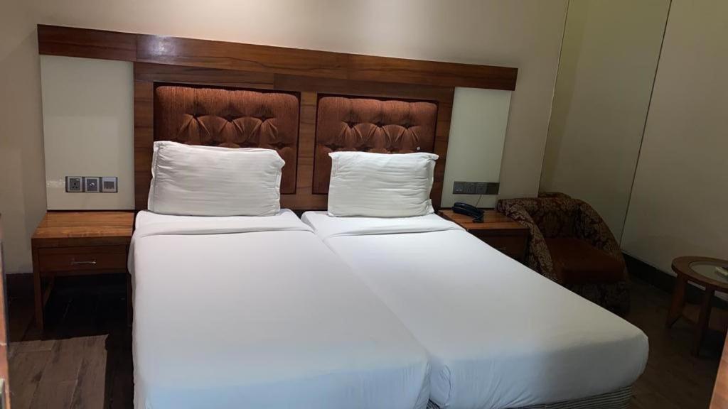 Good Times Hotel Delhi  Exterior photo