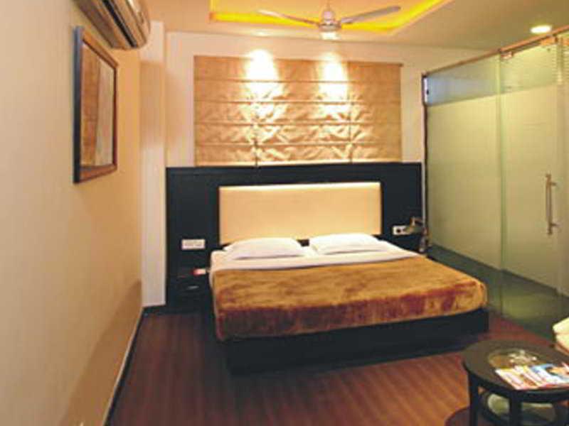 Good Times Hotel Delhi  Exterior photo